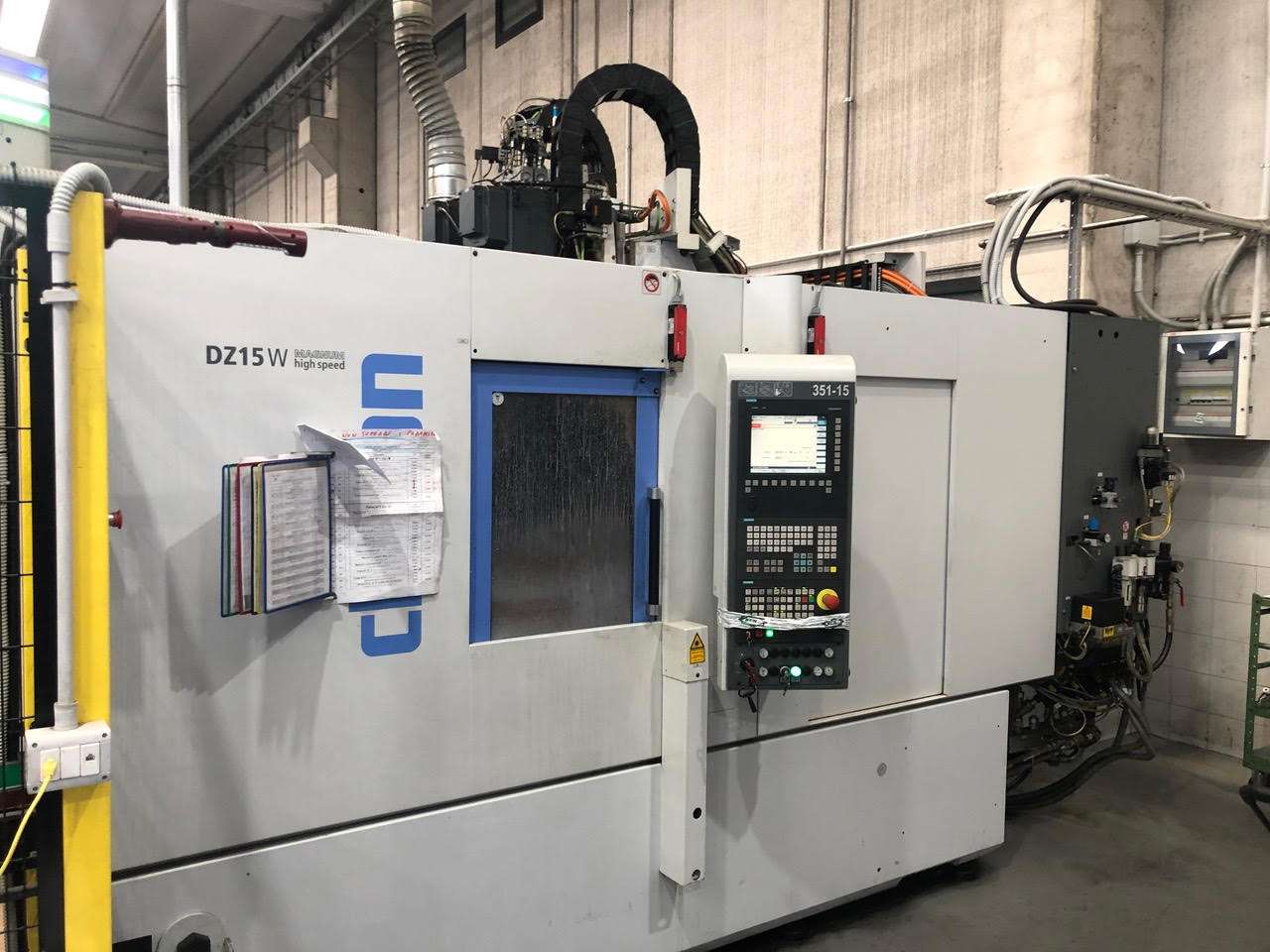 Centro di lavoro Chiron DZ15W